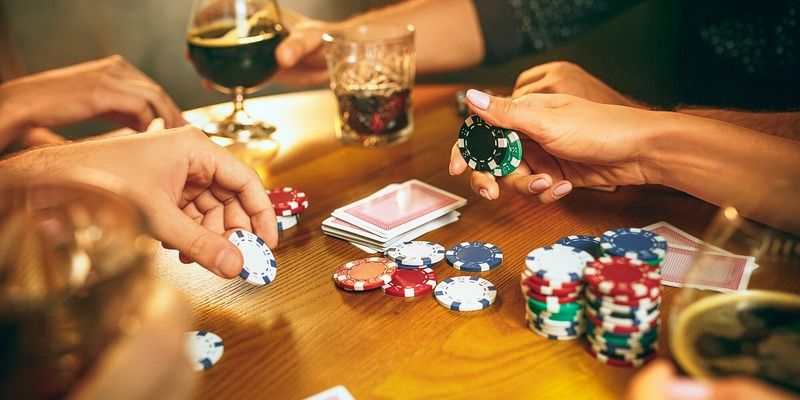 Thuật ngữ Poker liên quan đến các hành động của game thủ